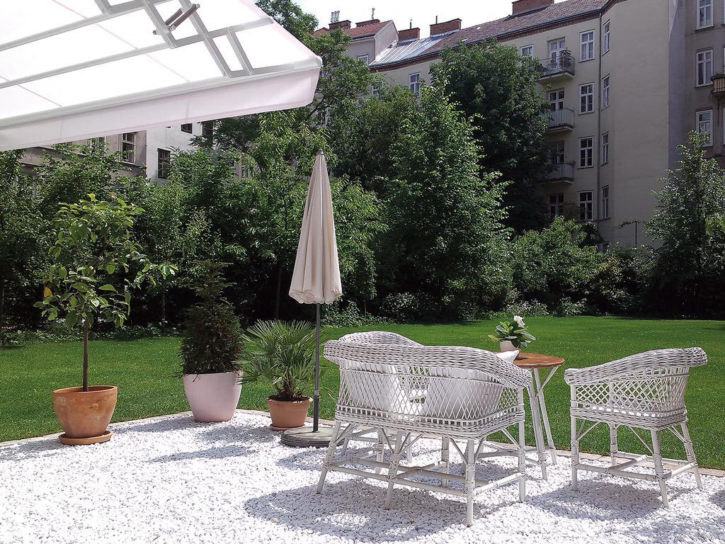 Garten Apartment Grunentorgasse Wina Bagian luar foto